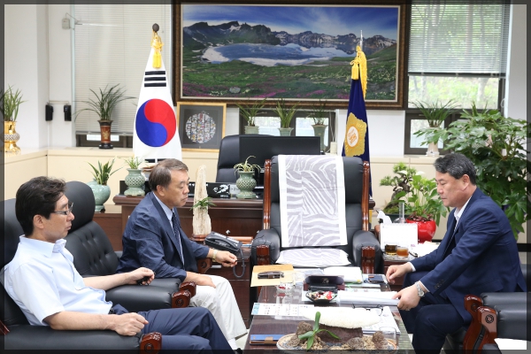 한국무술 태권도협회 총재 방문
