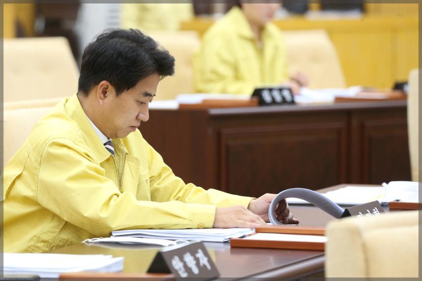 제273회 성북구의회 임시회 제2차  본회의 폐회