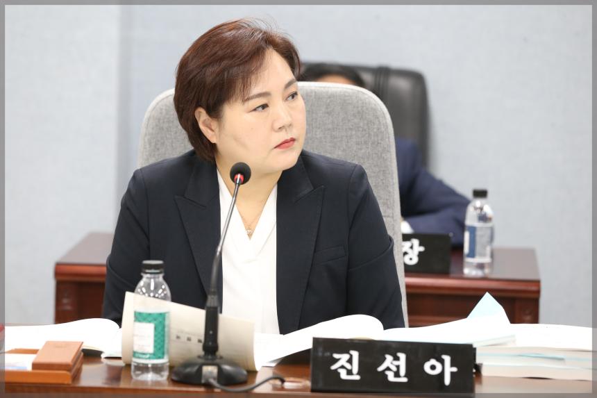 제274회 성북구의회 임시회 예산결산위원회2차회의