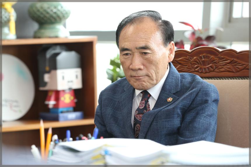 성북구의회 전반기 의장단 감사패 수여식