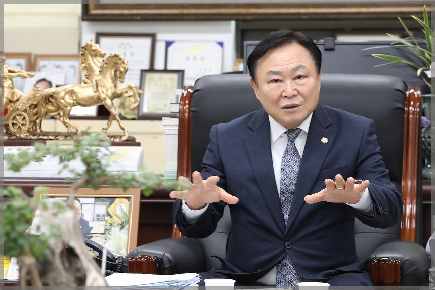 서울신문인터뷰 의장