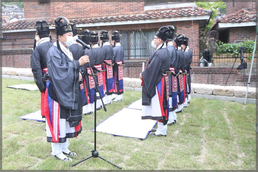 제25회 선잠제 개최(제관복 환복)