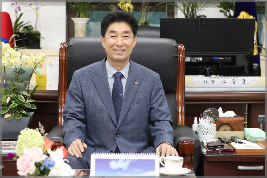 시정신문 인터뷰 의장님