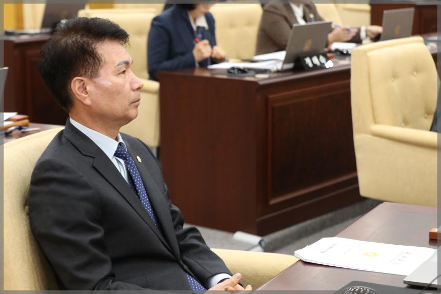 제294회 성북구의회 임시회2차 본회의