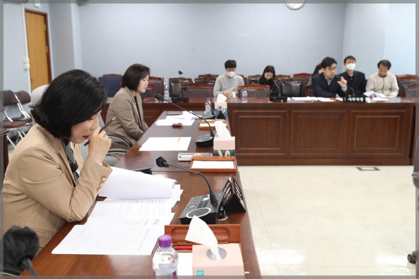 제294회 성북구의회 임시회 페회중 운영위원회1차