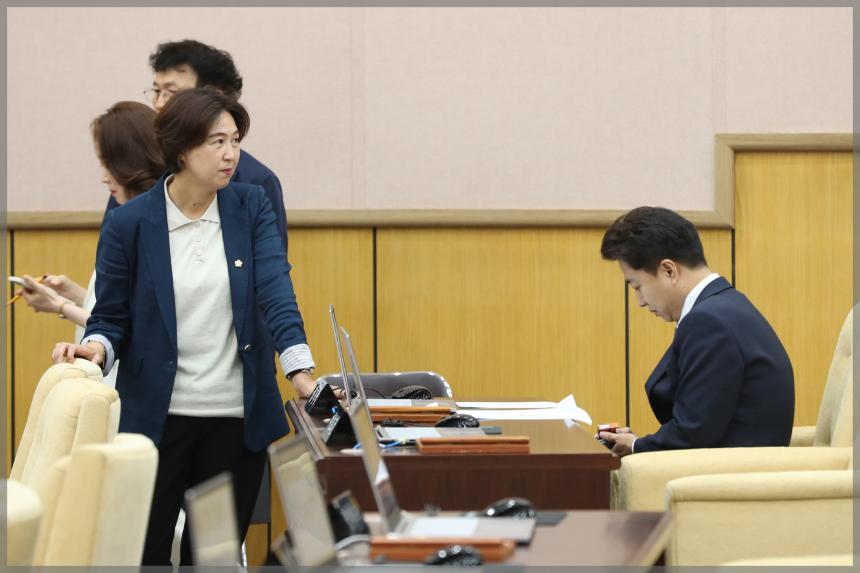 제297회 성북구의회 제1차 정럐회 제1차 본회의 