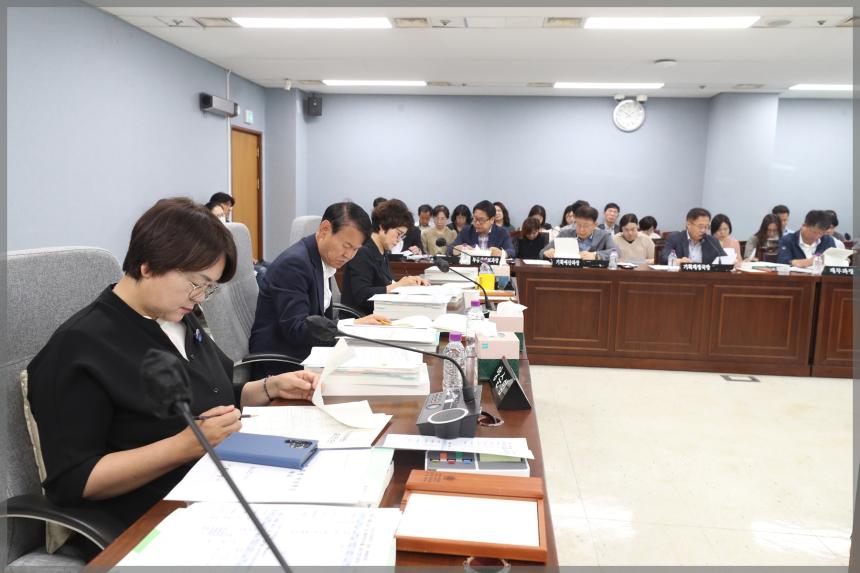 성북구의회 예산결산특별위원회2차