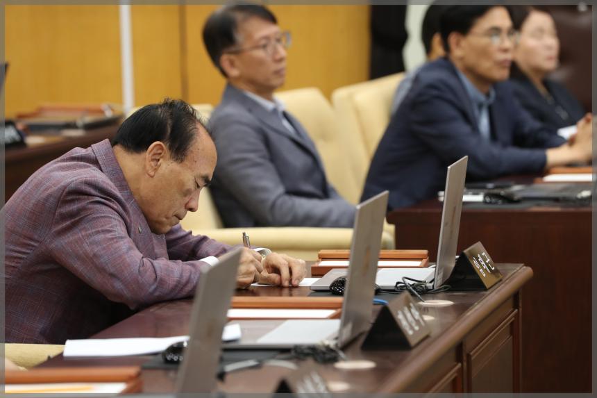 제297회 성북구의회 제1차 정럐회 제2차 본회의 