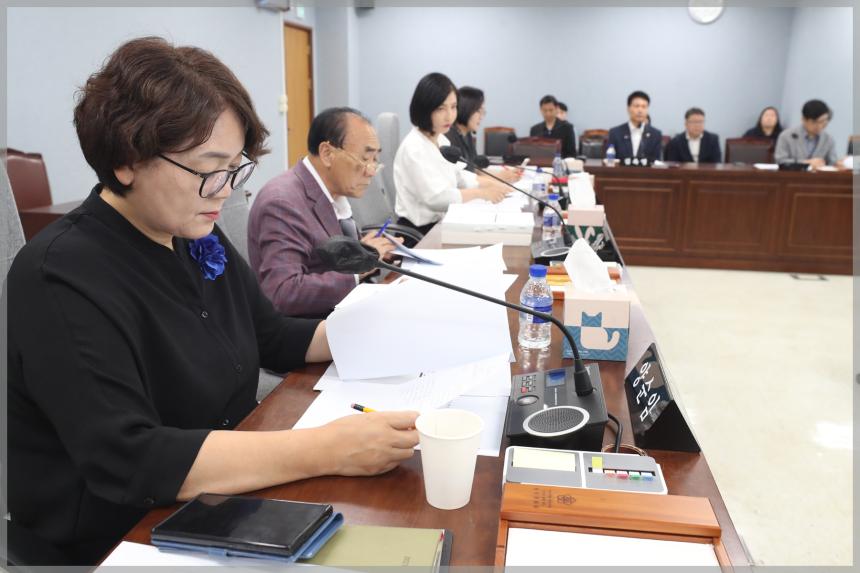 제298회 성북구의회 임시회 운영윙원회2차