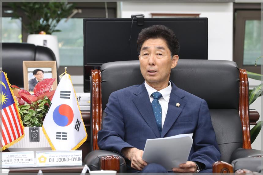 프탈링자야시장 대표단 의회방문