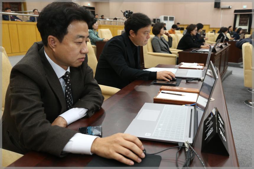 제300회 성북구의회 제2차 정례회제1차 본회의