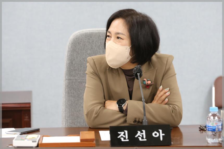 제300회 성북구의회 제2차 정례회  운영위원회1차