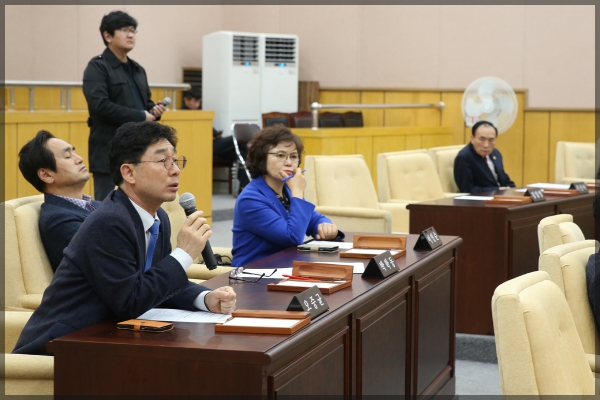 의원총회