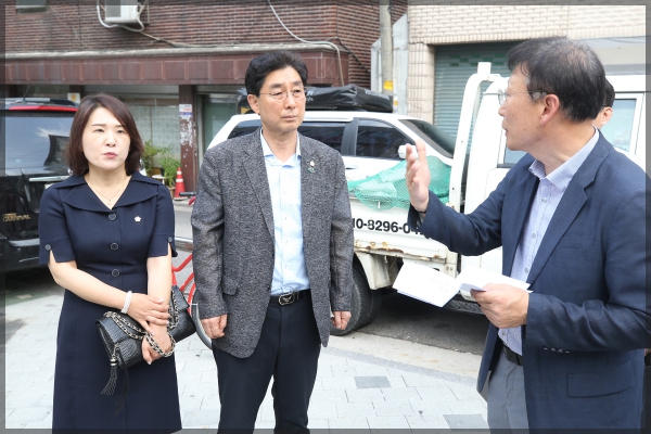 행정기획위원회 현장방문-봉제 관련 센터 건립 후보지