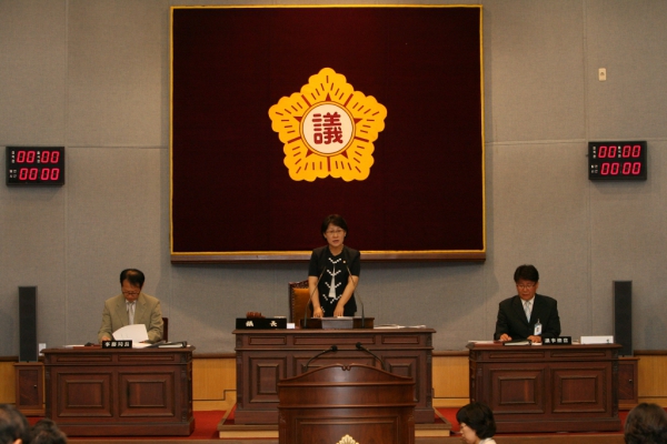 2011. 06. 10(금) 제197회 성북구의회 제1차정례회 1차본회의