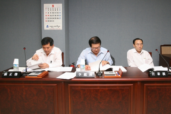 2011.8.31(수) 제199회 성북구의회 임시회 도시건설위원회