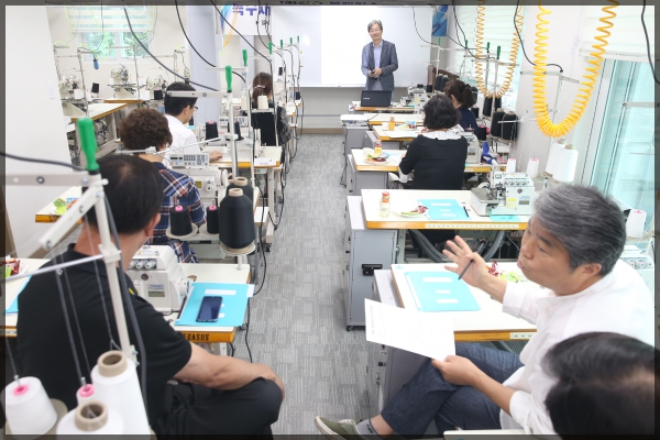 행정기획위원회 현장방문-성북구패션봉제지원센터