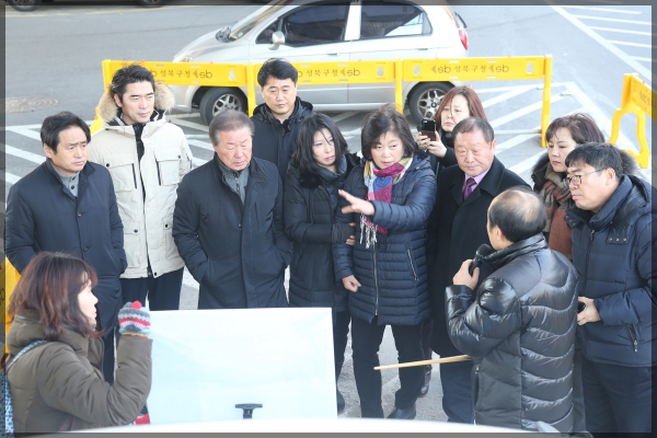 도시건설위원회 현장방문 정릉동 재설작업창고