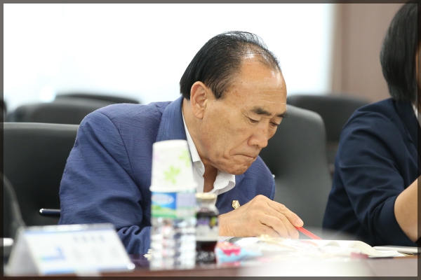 더불어민주당(甲) 당.정협의회