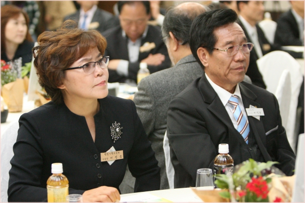  2013 사회적경재 박람회-가치세움