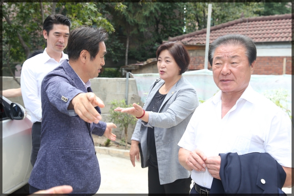 도시건설위원회 현장방문- 하월곡동 도로개설공사 