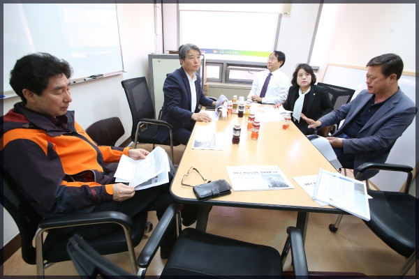 행정기획위원회 현장방문- 1인 창조기업 비지니스센터방문