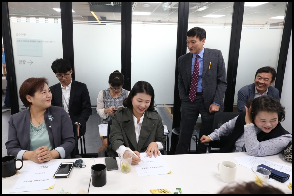 보건복지위원회 현장방문-이음도서관