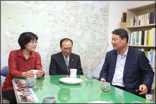 새정치 민주연합 성북갑 지구당 방문