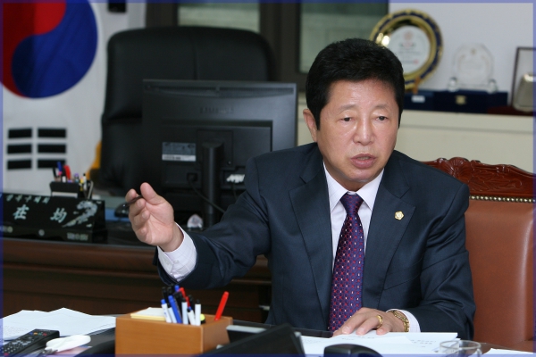 서울신문 인터뷰