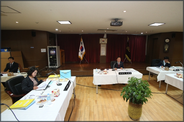 제230회 성북구의회 제1차정례회 행정사무감가 보건복지위원회 길음1동주민센터4일차