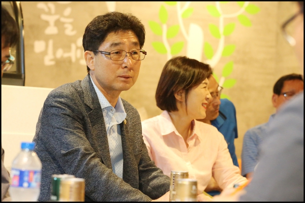 행정기획위원회 현장방문-돌곶이시장