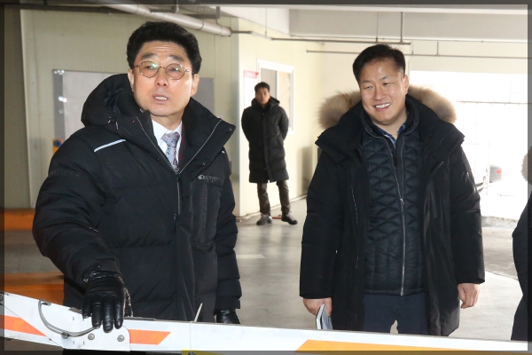 행정기획위원회 현장방문-경동고 공용주차창
