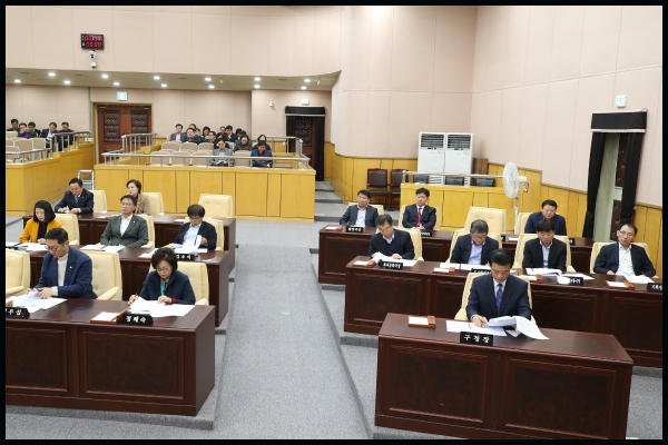 제261회  성북구의회 정례회 제3차 본회의