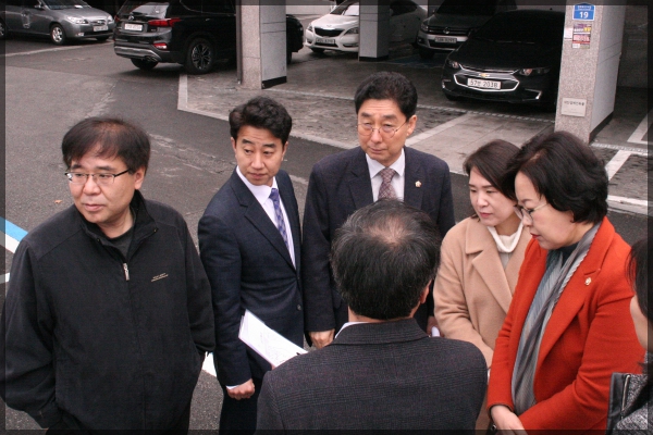 행정기획위원회 현장방문-장위도시재생사업지역 내 다목적시설 신축건립 예정지