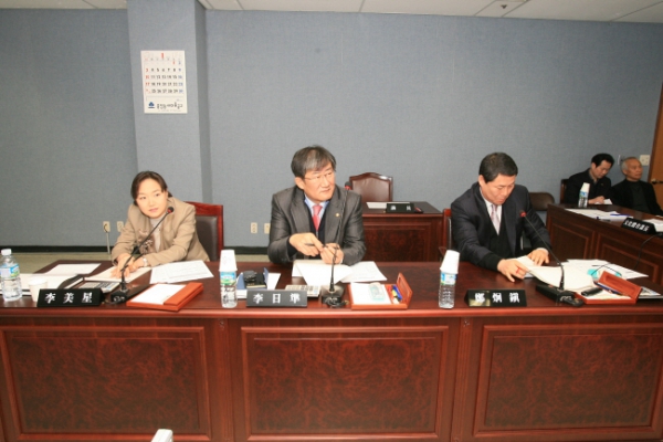 2010. 02. 02(화) 제185회 임시회 운영복지위원회