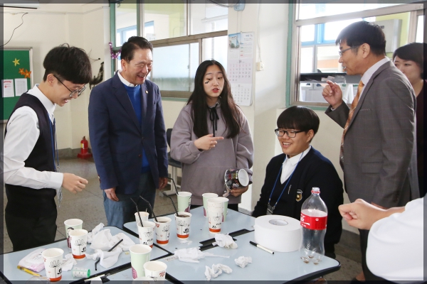 석관중학교 한밝다비 전시마당