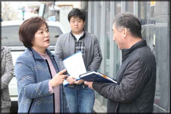 도시건설위원회 현장방문-한천마을