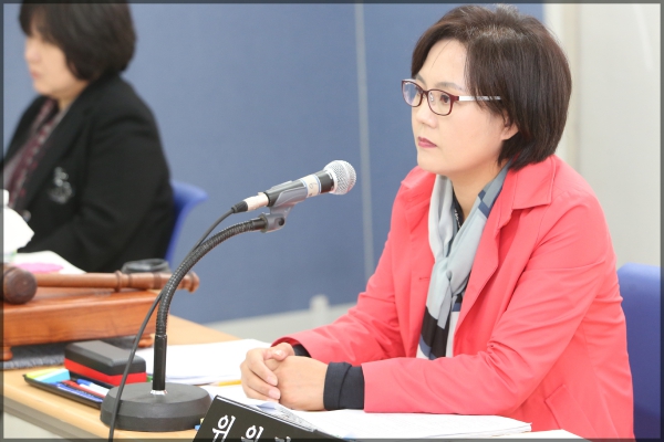 제230회 성북구의회 제1차정례회 행정사무감가 보건복지위원회 길음제2동 주민센터4일차