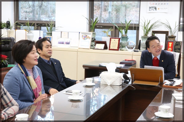 몽골칭길테이구 우호교류단 환송