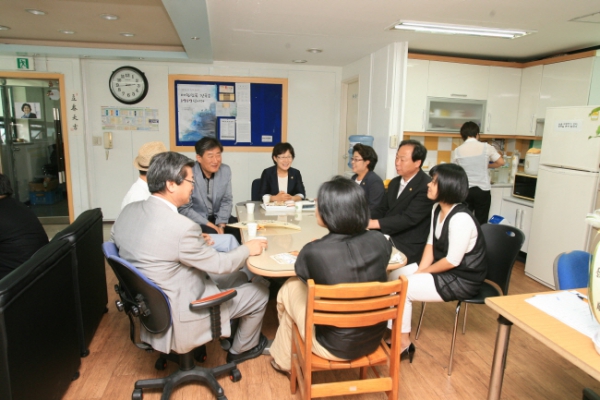 2010. 07. 12(월) 민주당(성북갑) 방문