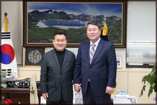 한국축구박물관 관장 성북구의회방문