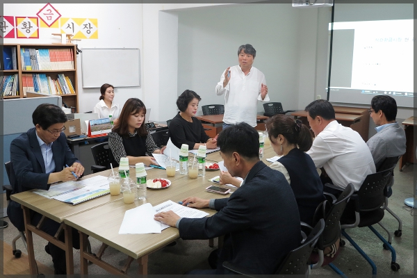 행정기획위원회 현장방문-석관황금시장