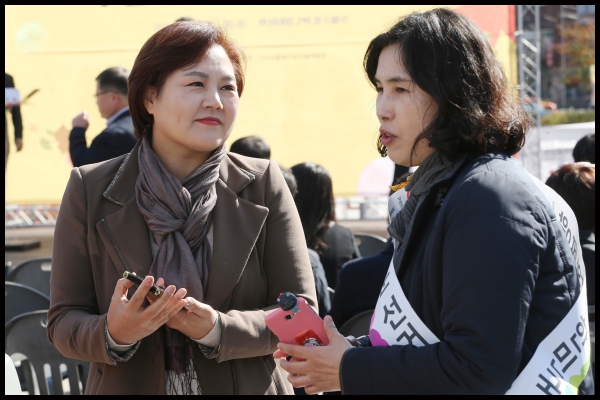 성북구 패션봉제인과 주민이 함께하는 알뜰장